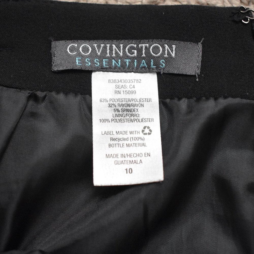 Covington Essentials- Black Skirt - Picture 2 of 2